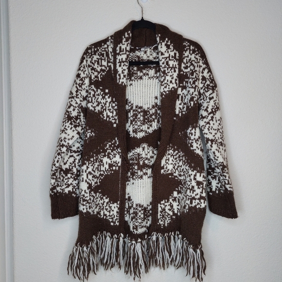 See and Be Seen Oversized Wool Blend Fringe Cardigan Sweater Size S/M - Picture 3 of 8